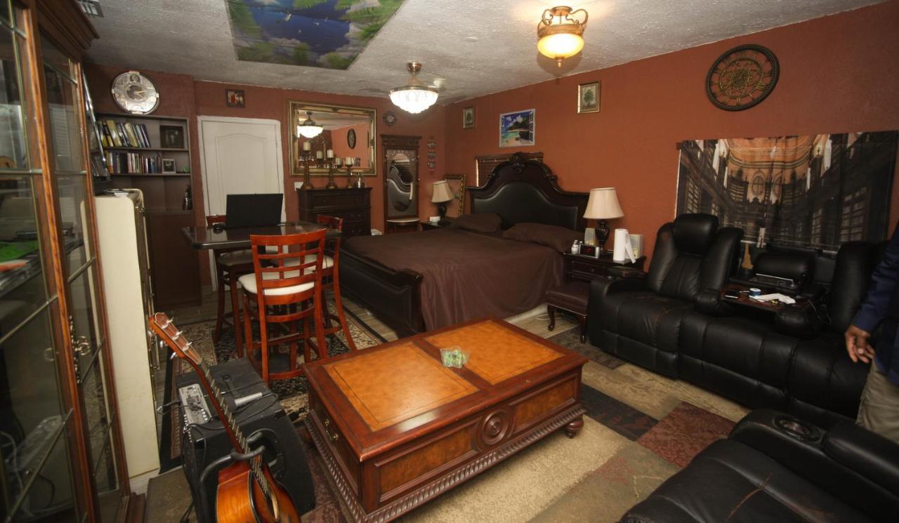 Beautiful Large Bedroom Орландо Экстерьер фото